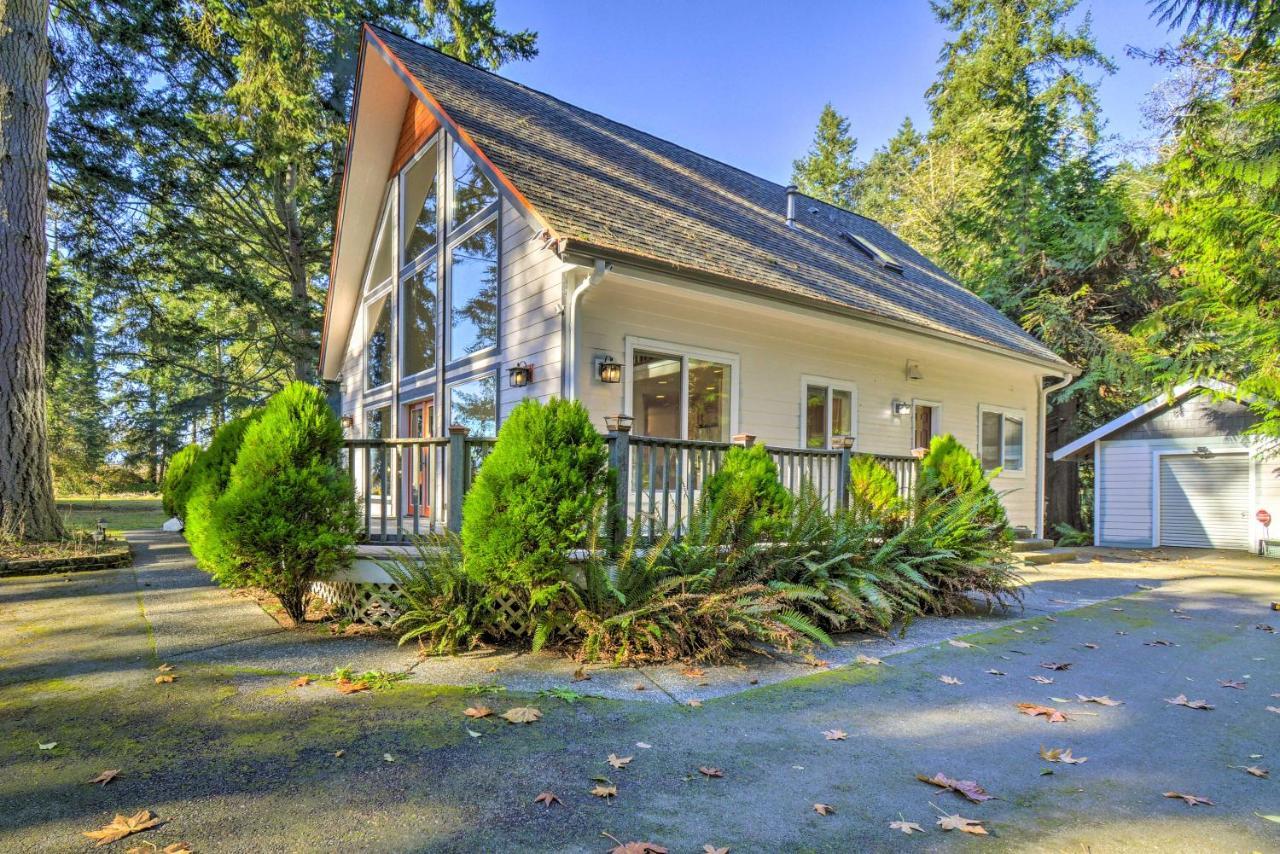 Fox Paws Luxury Cabin - Hot Tub, Fire Pit & Pines! Hansville 外观 照片